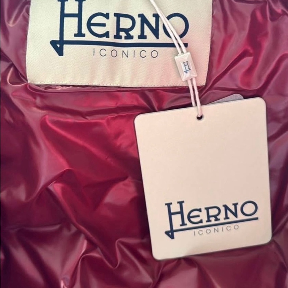 Herno Sofia Iconic Down Cropped Puffet Jacket Nwt - image 7